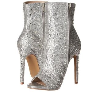 Steve Madden Women's Dispute-r Ankle Boot peep toe 7.5